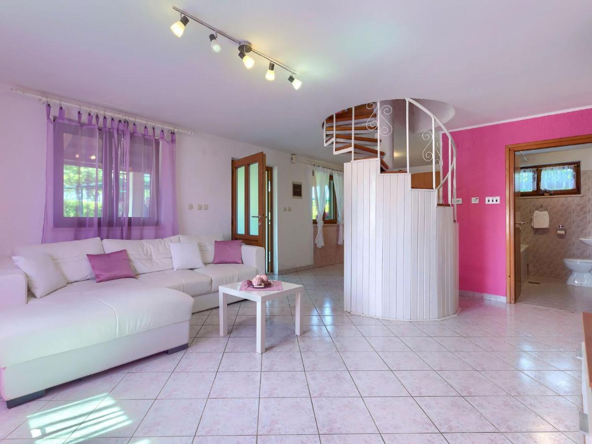 Holiday Home Nikolina Sveti Petar u Sumi Dış mekan fotoğraf